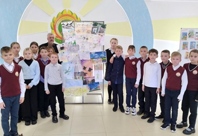 В гимназии Глуска провели конкурс рисунков, приуроченный к 35-летию вывода советских войск из Афганистана