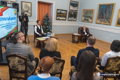 Просто и обо всём. Председатель Могилёвского облисполкома Анатолий Исаченко встретился 28 декабря с молодежью региона