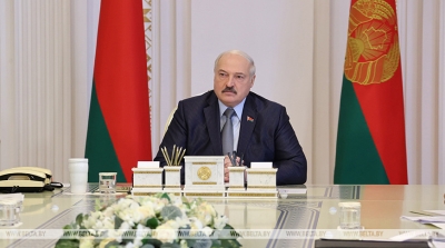 «Как будем жить дальше». Лукашенко назвал главную причину совещания по вступительной кампании