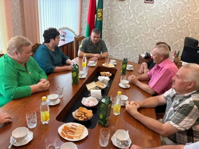 В&nbsp;Глусском лесхозе состоялась встреча руководства и&nbsp;ветеранов труда предприятия