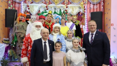 В&nbsp;преддверии Нового года в&nbsp;ГУ&nbsp;&laquo;Глусский детский социальный пансионат &laquo;Весново&raquo; распахнулись двери для волшебства и&nbsp;радости