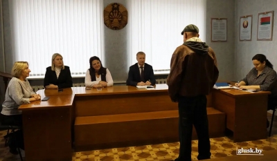 Комиссия по&nbsp;содействию занятости в&nbsp;Глусском районе: кого рассмотрели, что предложили