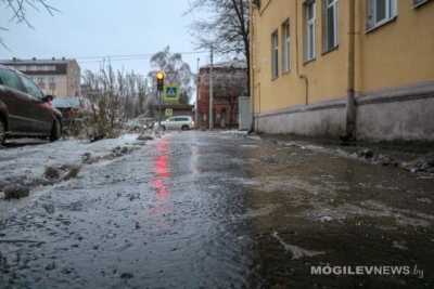 Оранжевый уровень опасности в связи с гололедицей объявлен в Могилевской области на 15 января