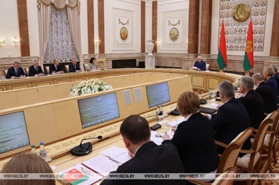 Лукашенко: работа по подготовке изменений Конституции вышла на финишную прямую