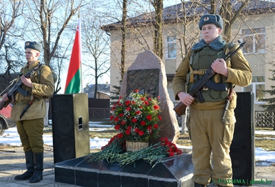День памяти воинов-интернационалистов в Глуске (фоторепортаж)